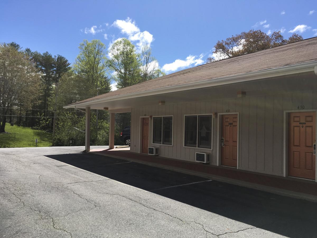 University Inn Cullowhee Εξωτερικό φωτογραφία