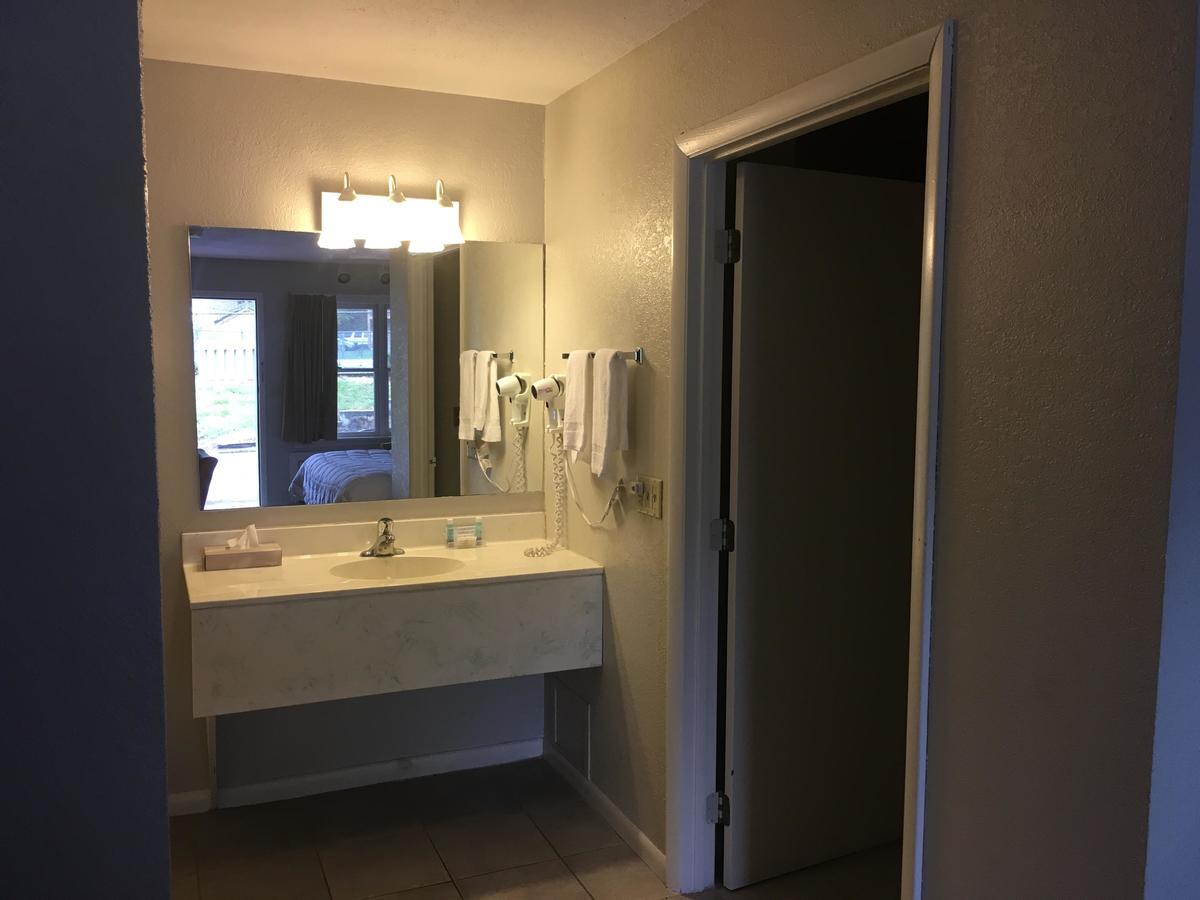 University Inn Cullowhee Εξωτερικό φωτογραφία