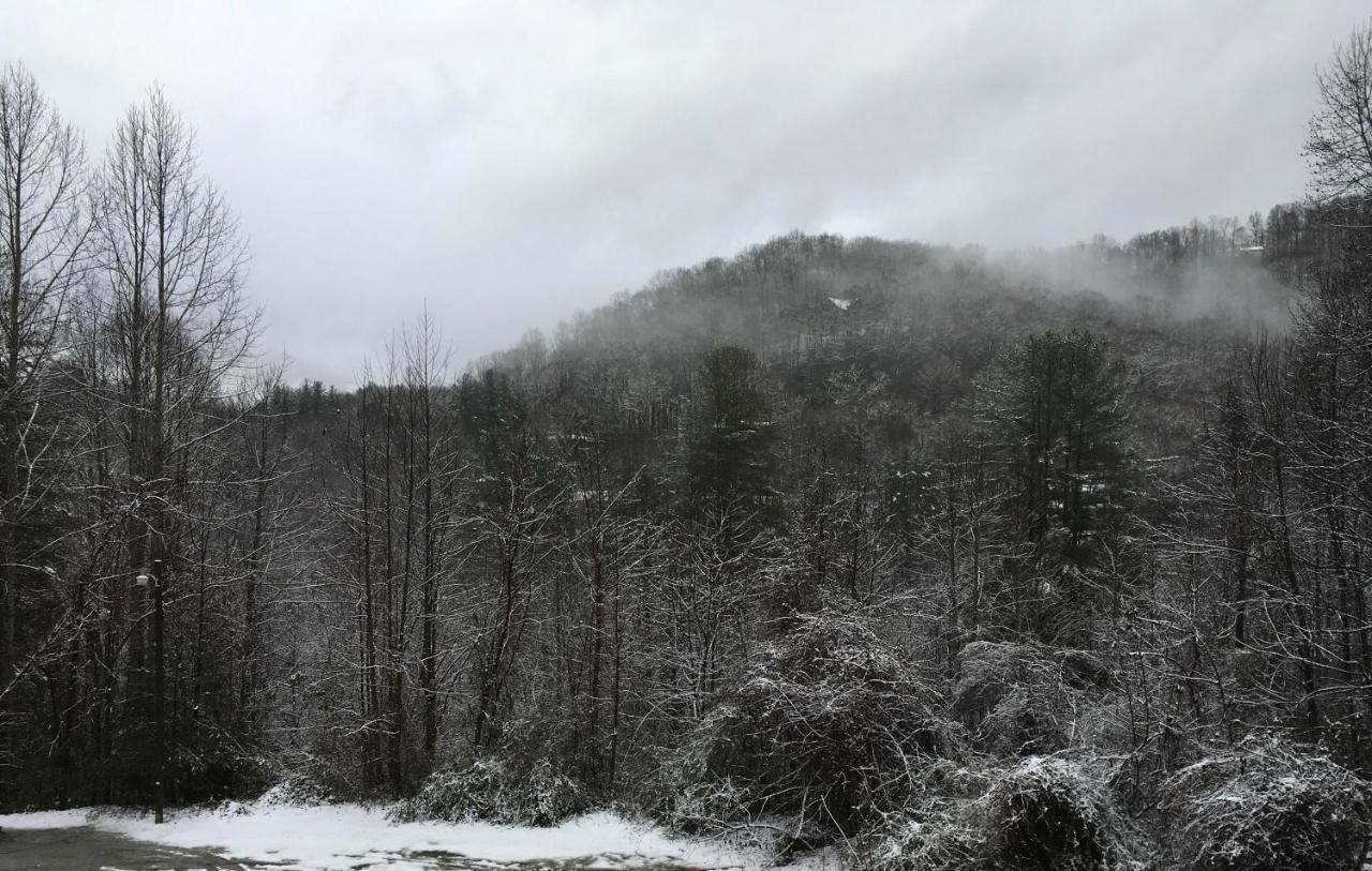 University Inn Cullowhee Εξωτερικό φωτογραφία